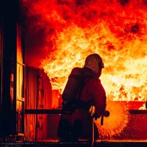 Incêndio-em-Armazém-Portuário-umma-seguros